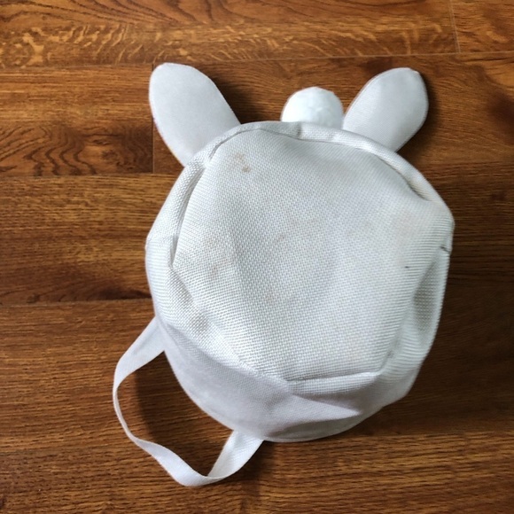 cream and floral easter bunny basket - Picture 3 of 3